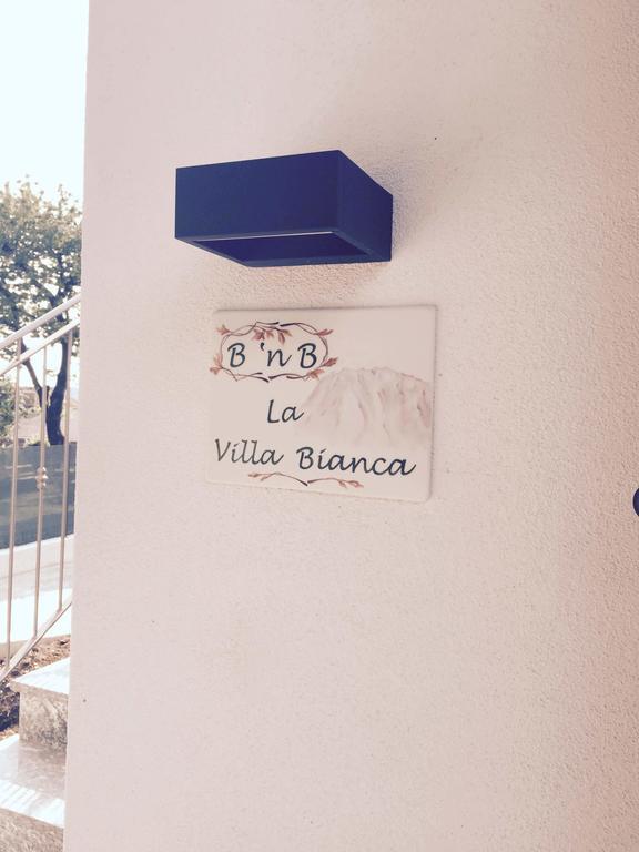 La Villa Bianca Guest House คานตู ภายนอก รูปภาพ